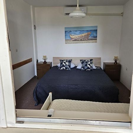 Apartments With Swimming Pool 9X4M Selce Luaran gambar