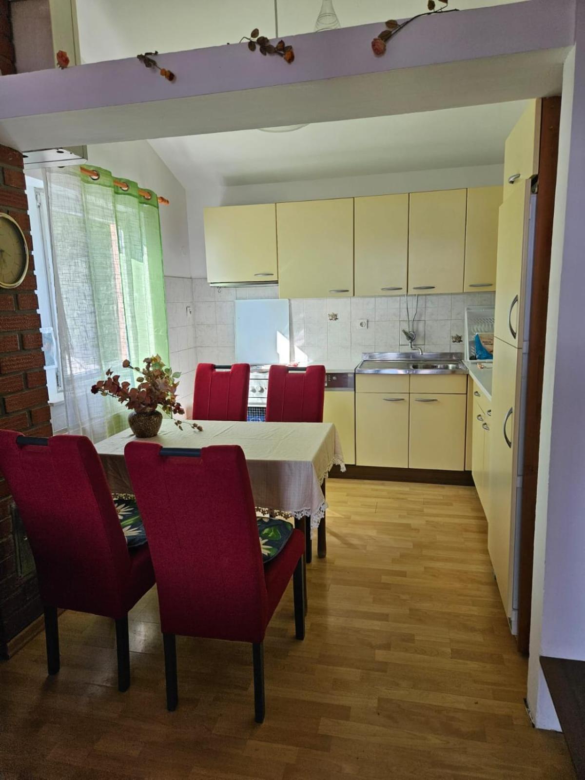 Apartments With Swimming Pool 9X4M Selce Luaran gambar